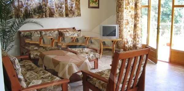 Продава се Къща в Царево - 453 кв.м за 1612 €/кв.м - Снимка #1