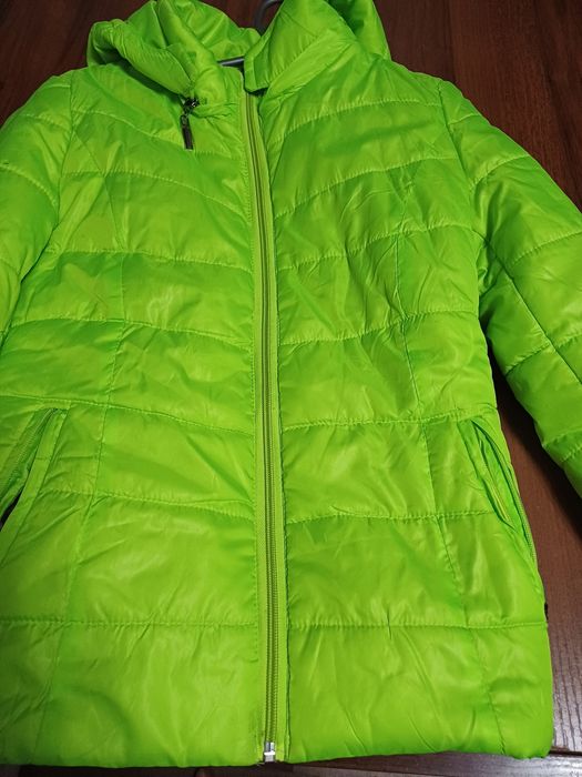 Куртки демисезонные, по 500