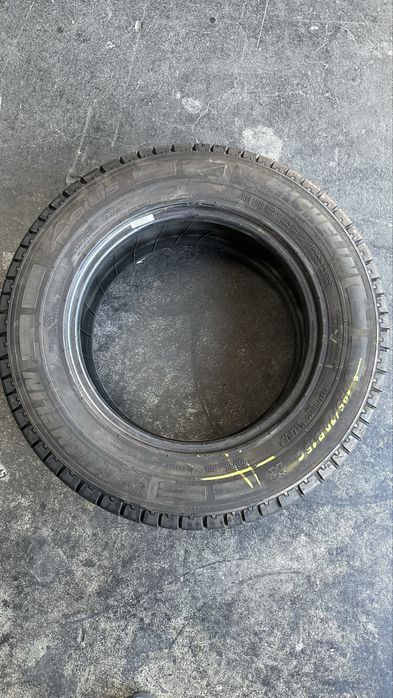 195/70/15c. Michelin