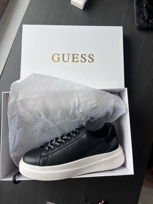 Guess мъжки обувки Нови! 43
