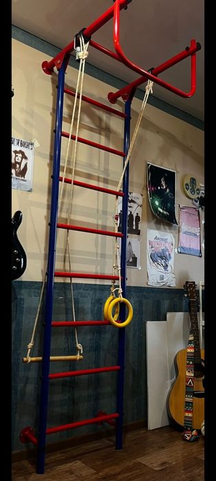 Шведская стенка.