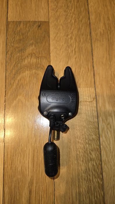 Statie pentru avertizori-senzori FOX