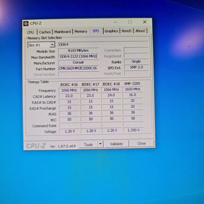 Memorie RAM Corsair LPX  16 GB DDR4 (2*8GB) 3200MHz  - Garantie