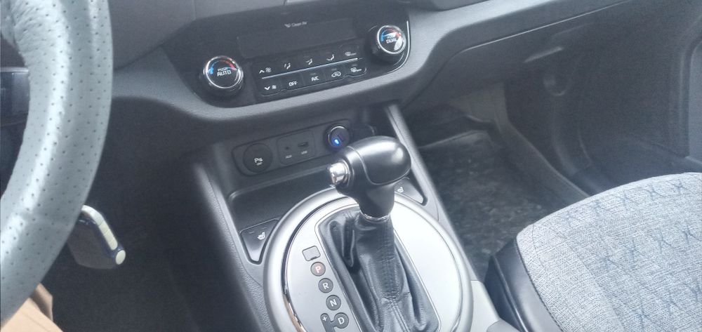 Продам кия спорттэйж