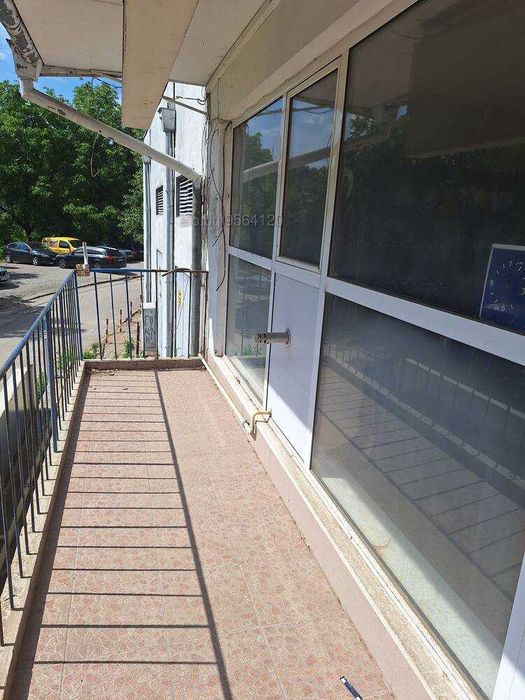 Търговско помещение, гр. Велико Търново, близо до парк Дружба