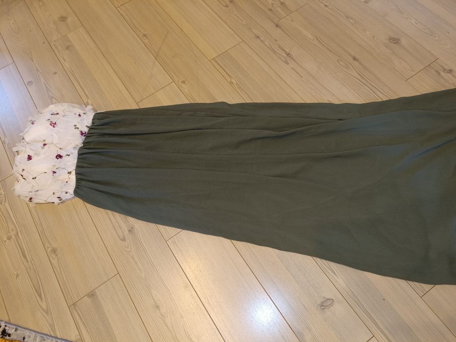 Vând lot cu 13 articole de damă