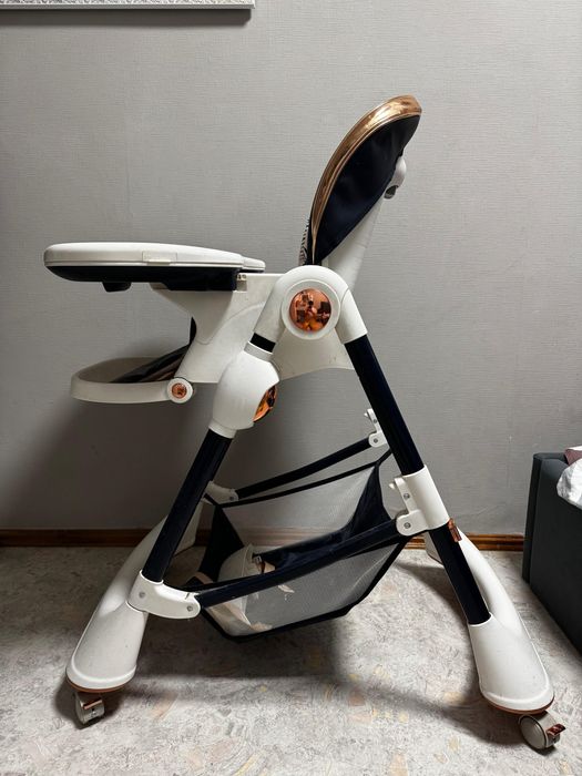 Детский стул для кормления