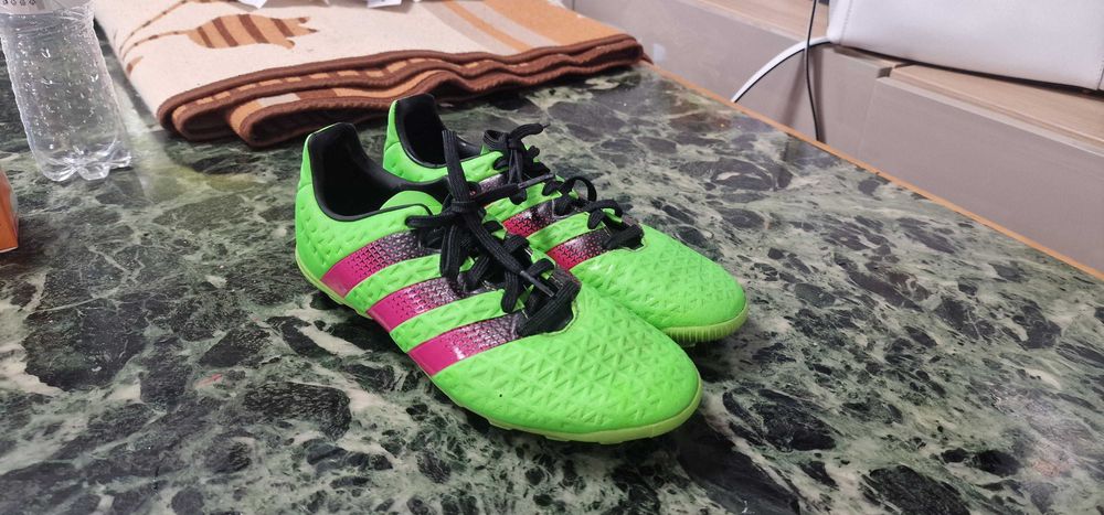 Ghete de fotbal/pantofi