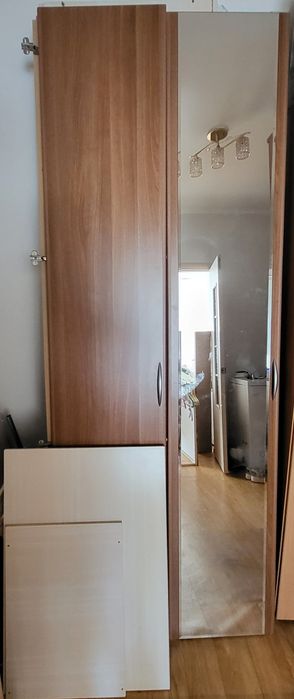 Продам мебельный комплект