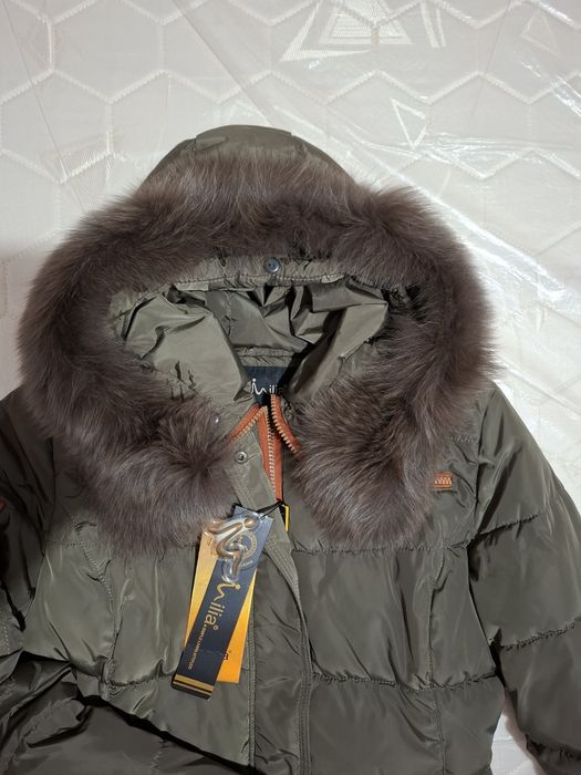 Куртка на девушку  зимняя натуральный мех новая