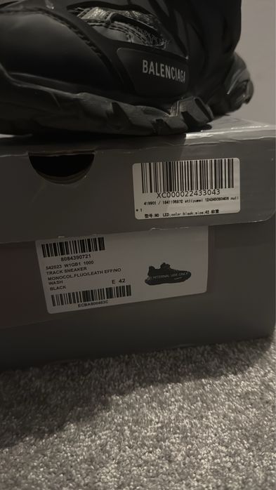 Balenciaga Tracks