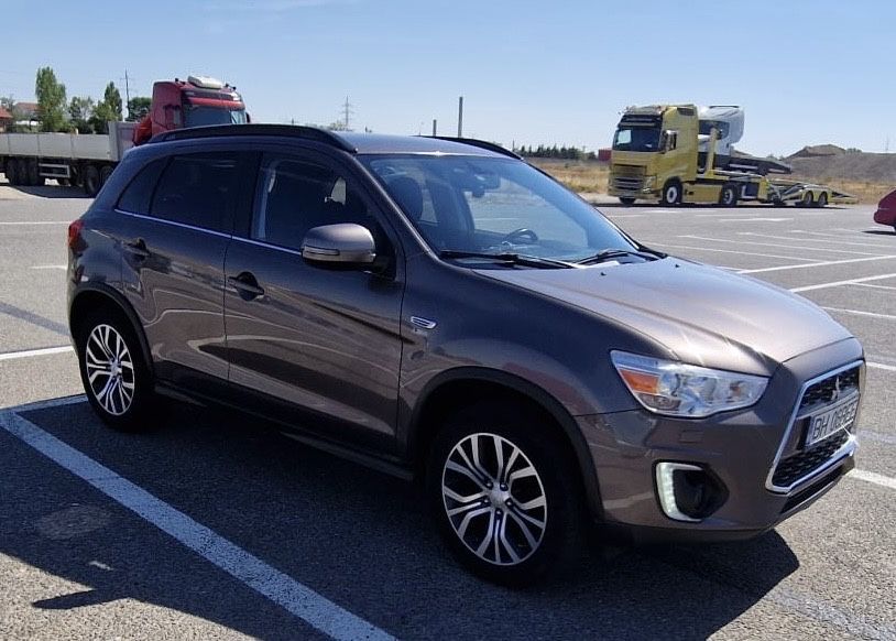 MITSUBISHI ASX 2016 — imagine 3