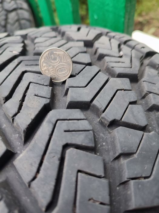 Продам всесезоные шины