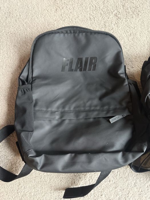 Дамски раници Under Armour/Flair