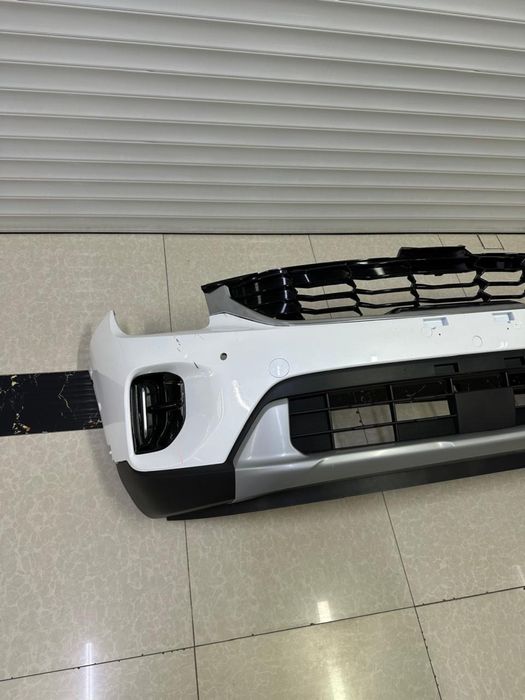 Kia Seltos бампер есть