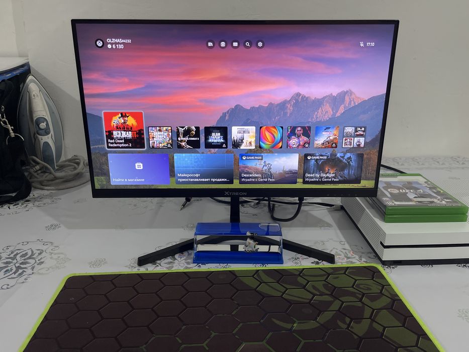 Xbox one s в хорошем состояние