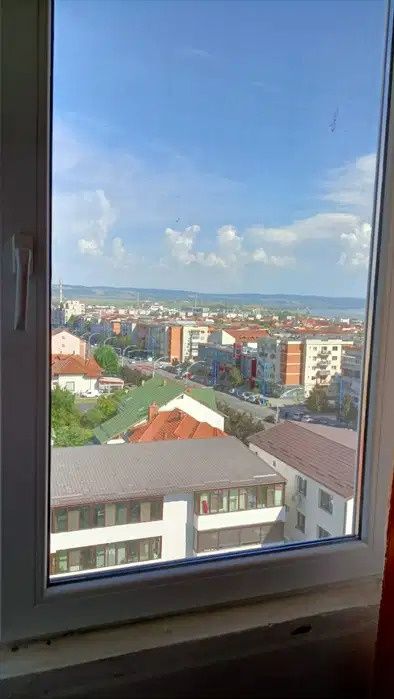Vând garsonieră zona centrala Drobeta