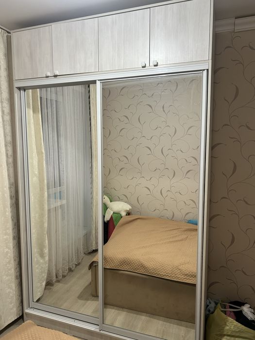 Шкаф , купе шкаф