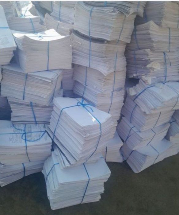 Oq qog'oz Makalatura arxiv