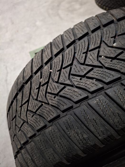 2 Anvelopele m+s 225 55 r16 Dunlop