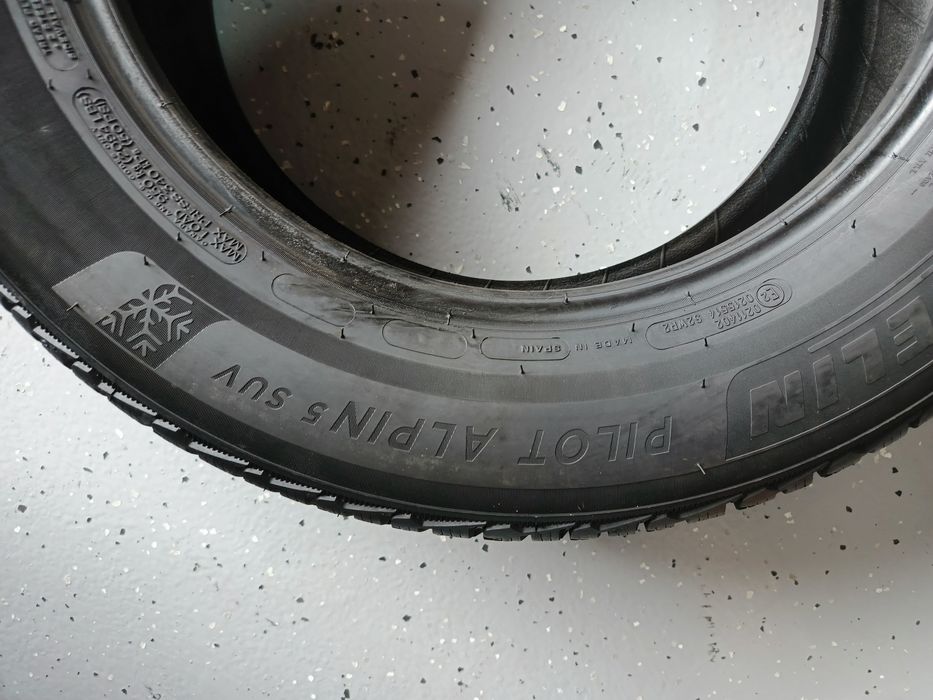 235.60.17 Michelin M+S Second-hand
