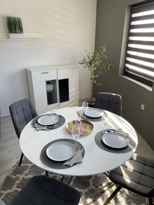 Дава се под наем Двустаен апартамент в Шумен, 5-ти полк - 70 кв.м за 408 € - Снимка #3