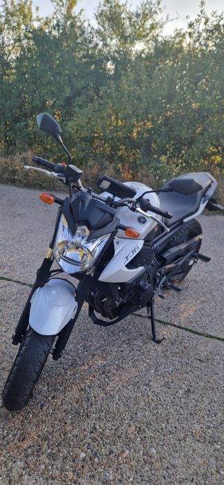 Yamaha xj6 abs  2012