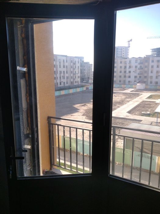 Хоразм вил. Урганч СИТИ да 2 хонали кв сотилади