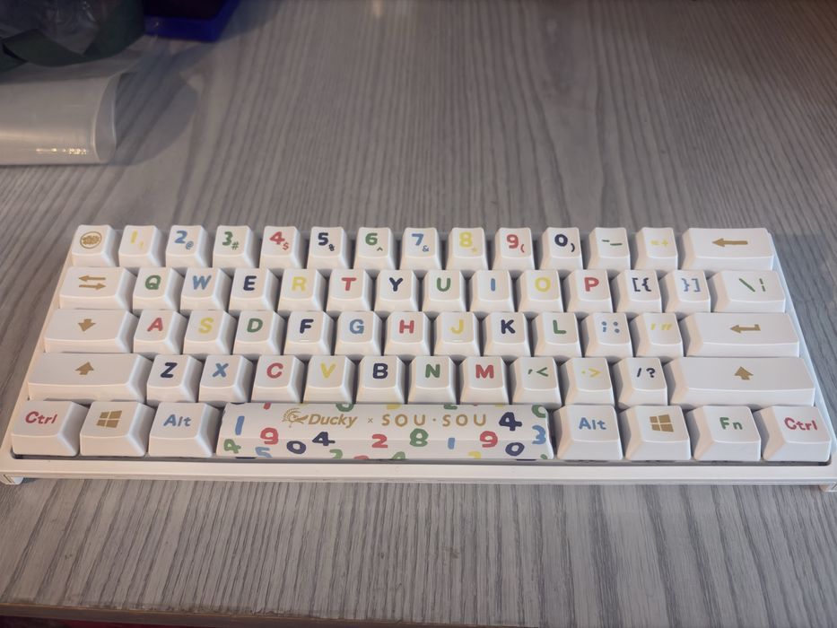 Механична клавиатура Ducky SOU SOU – 60%, перфектно състояние