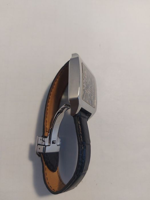 Часы мужские механика.