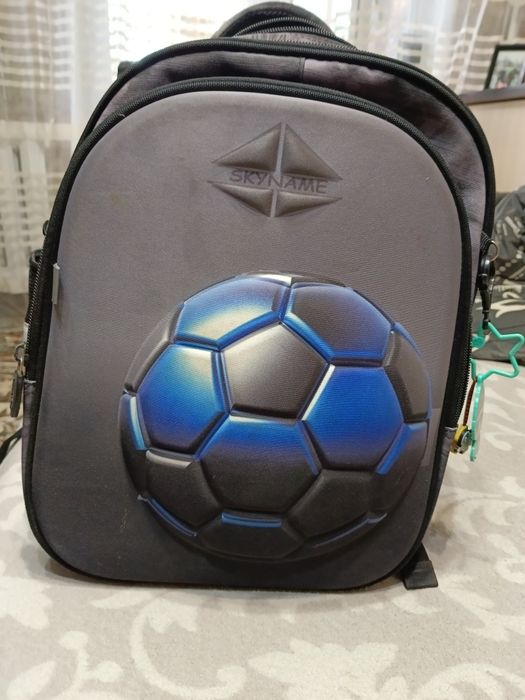 Продам рюкзак, школьный ранец