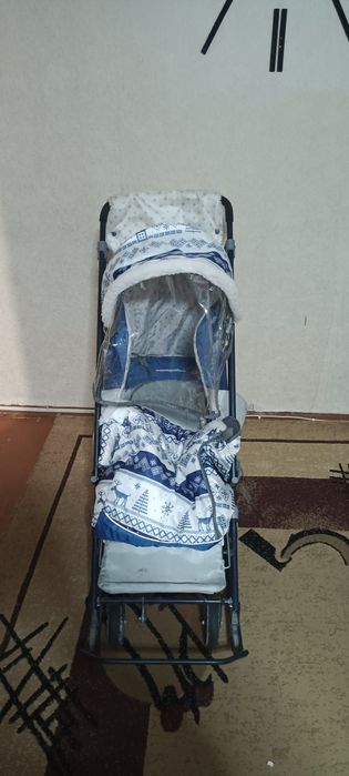 Продам санки детские