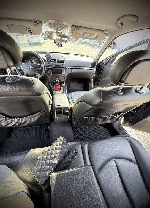 MERCEDES-BENZ E-Class 2004 — imagine 5