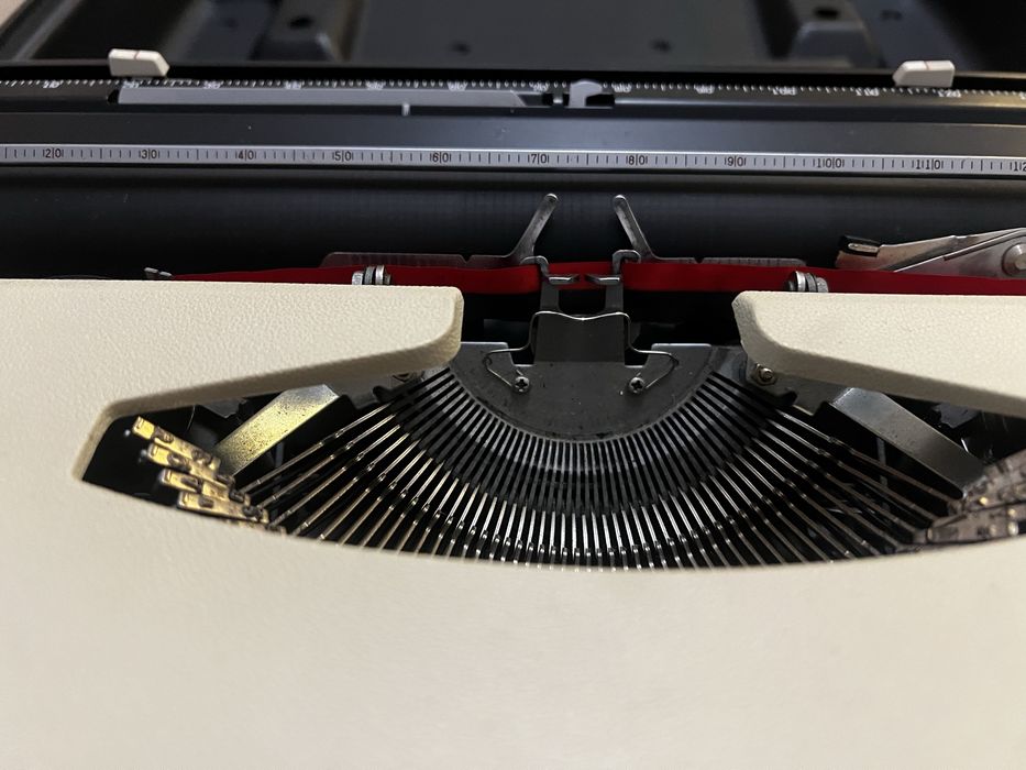 Японска пишеща машина Brother Wide-7