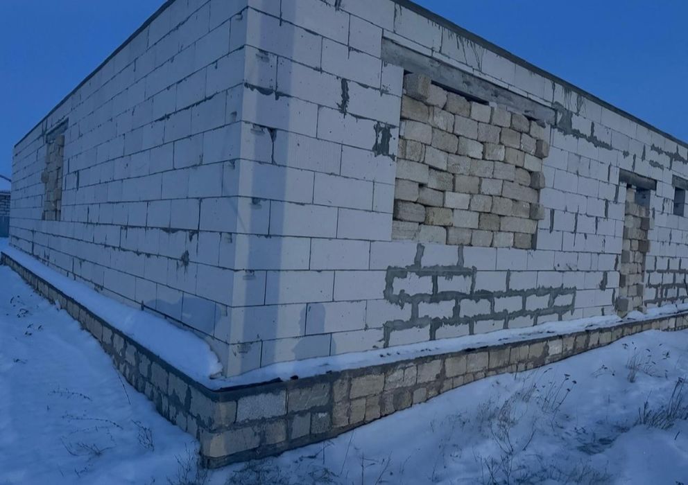 Продается недостроенный дом