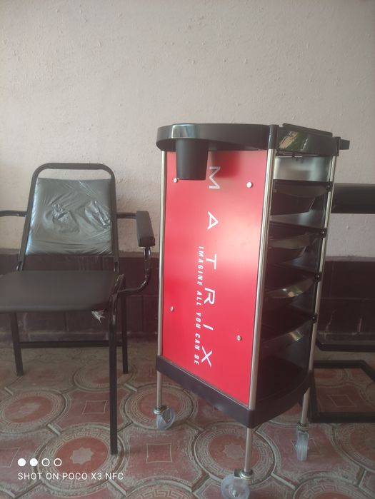 Srochna Salon Uchun Anjom Sotiladi