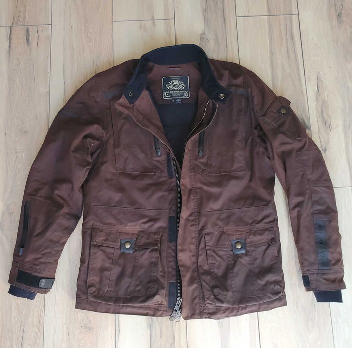 Яке за мотор на Roland Sands Design