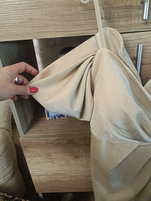 Официална рокля  за повод