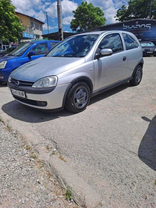 Opel Corsa C/Опел Корса Ц/ 1.0 бензин 2003г.