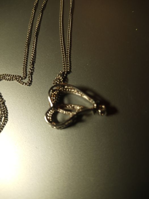 Чисто нов дамски стилен сребърен синджир с висулка сърце