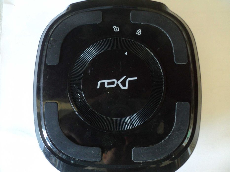 dispozitiv Bluetooth JBL tip boxa, Samsung S10 si motorola clapa