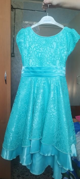 Платье для девочек 6- 9 лет.
