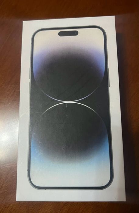 Продам айфон 14 про