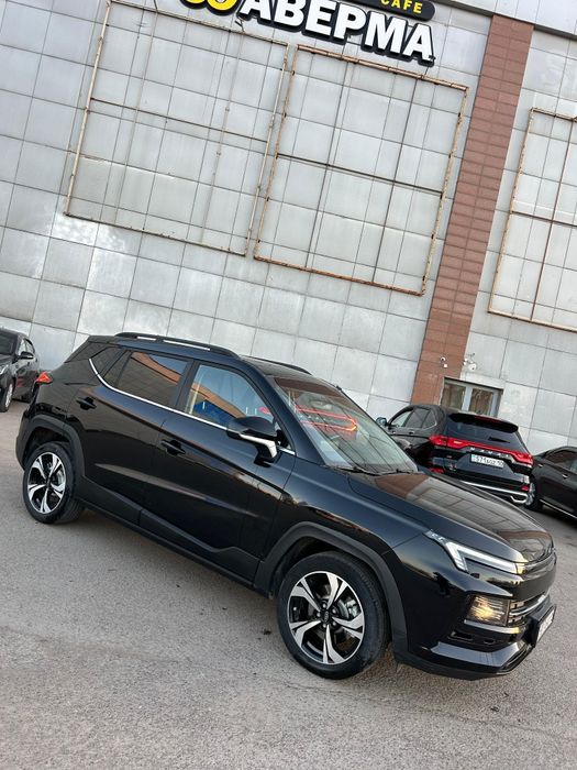 Jac js 4 кроссовер