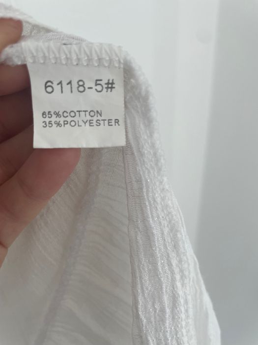 Rochie de plajă inflorată