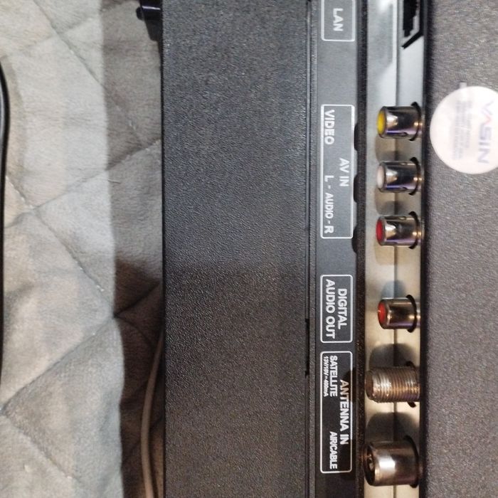 Продам телевизор 32 диагональ