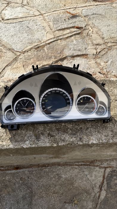 Километраж от Mercedes w212