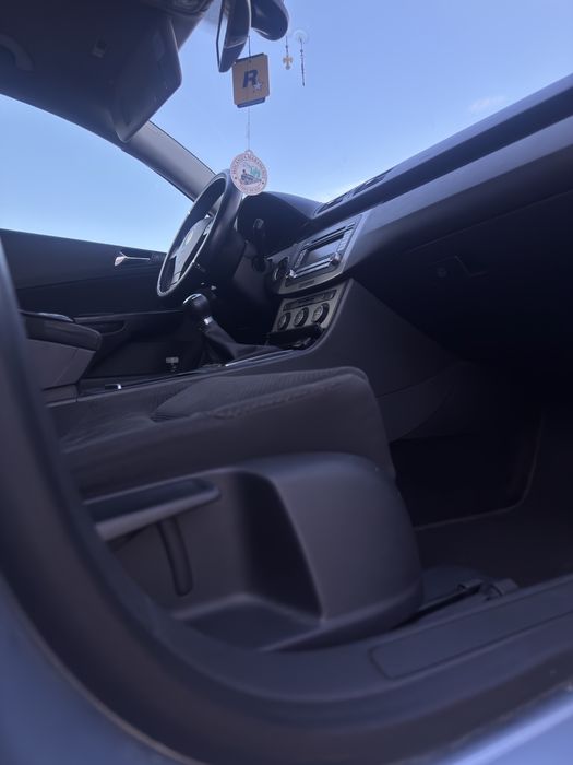 Passat b6 / 1.9 TDI / 105 CP / AUTO PERSONAL