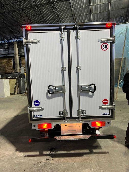 Izotermik furgon Senvich butka labo