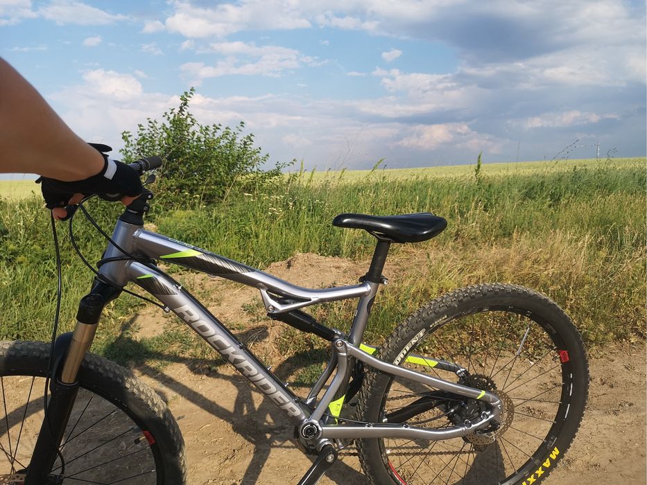 Bicicleta rockrider st 900 s